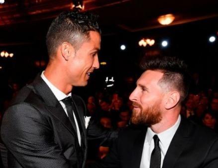 罗马诺：虽然尤文有意扎卡，但桑德兰不会在冬窗进行任何谈判（罗马诺：尤文看中扎卡，桑德兰冬窗拒绝开启谈判）