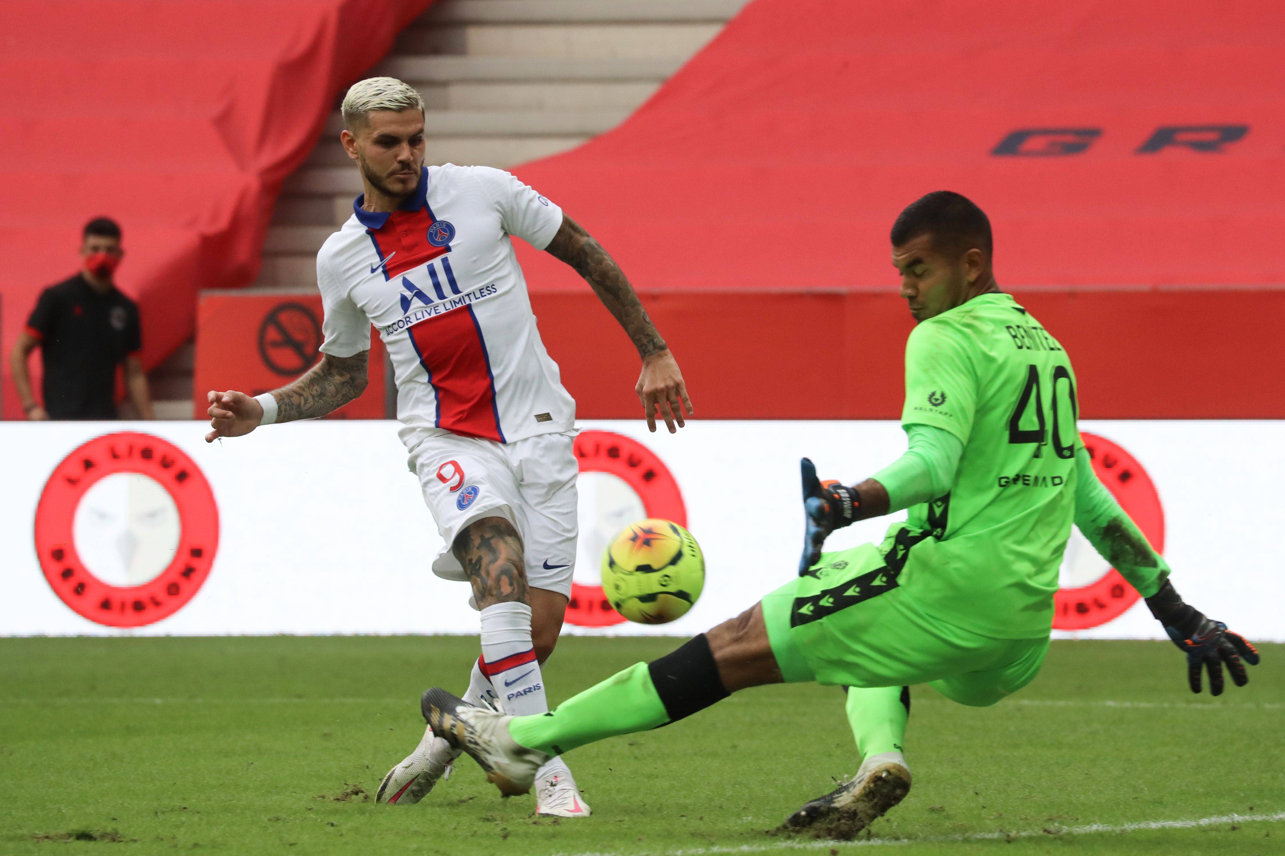 新疆95-96深圳遭3坏消息！外援配置糟糕，外线防守拉胯，欠缺领袖