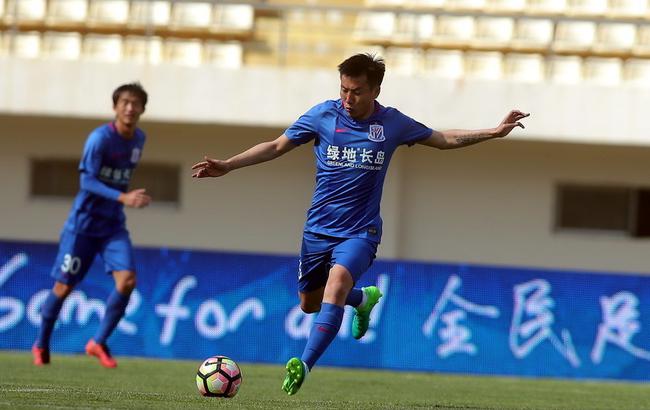 托普穆勒：巴萨各个位置都很强，弗里克是德国足球的一名大使（托普穆勒：巴萨全线实力雄厚，弗里克堪称德国足坛使者）