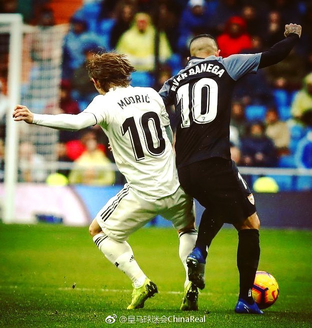 曼城vs勒沃库森：马尔穆什搭档萨维尼奥，哈兰德替补待命