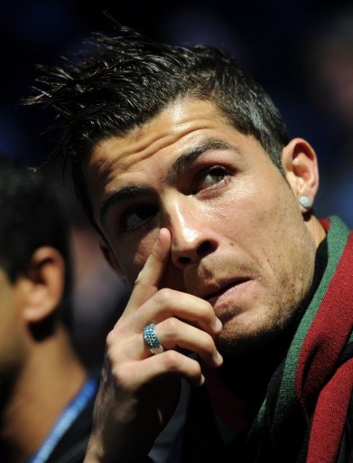 电讯报：布莱顿有意维拉中场博加德，以接替可能离队的巴莱巴