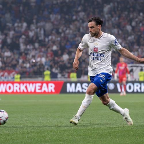 每体：拉波尔塔的前岳父去世，享年101岁